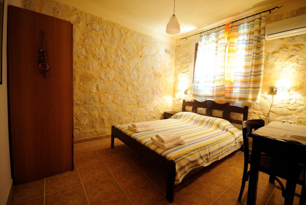 Ville Du Soleil - Exclusive Homes With Rustic Charm And Sensational Views Of The Mediterranean Sea Makrýgialos Kamer foto