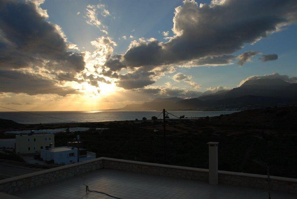 Ville Du Soleil - Exclusive Homes With Rustic Charm And Sensational Views Of The Mediterranean Sea Makrýgialos Buitenkant foto