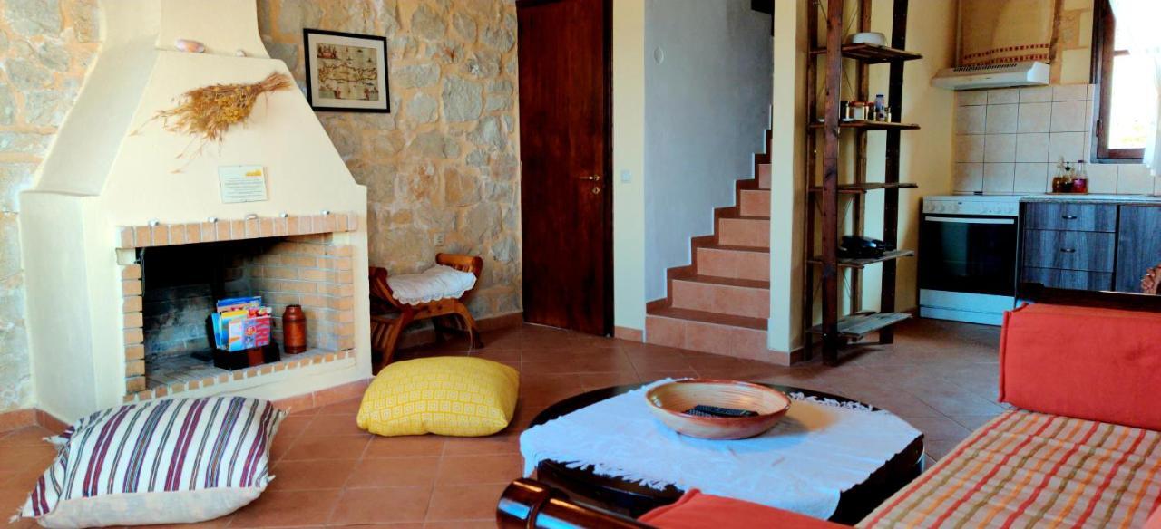 Ville Du Soleil - Exclusive Homes With Rustic Charm And Sensational Views Of The Mediterranean Sea Makrýgialos Buitenkant foto